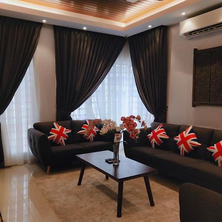 Sea Lion Kuala Selangor Semi-Detached Homestay מראה חיצוני תמונה